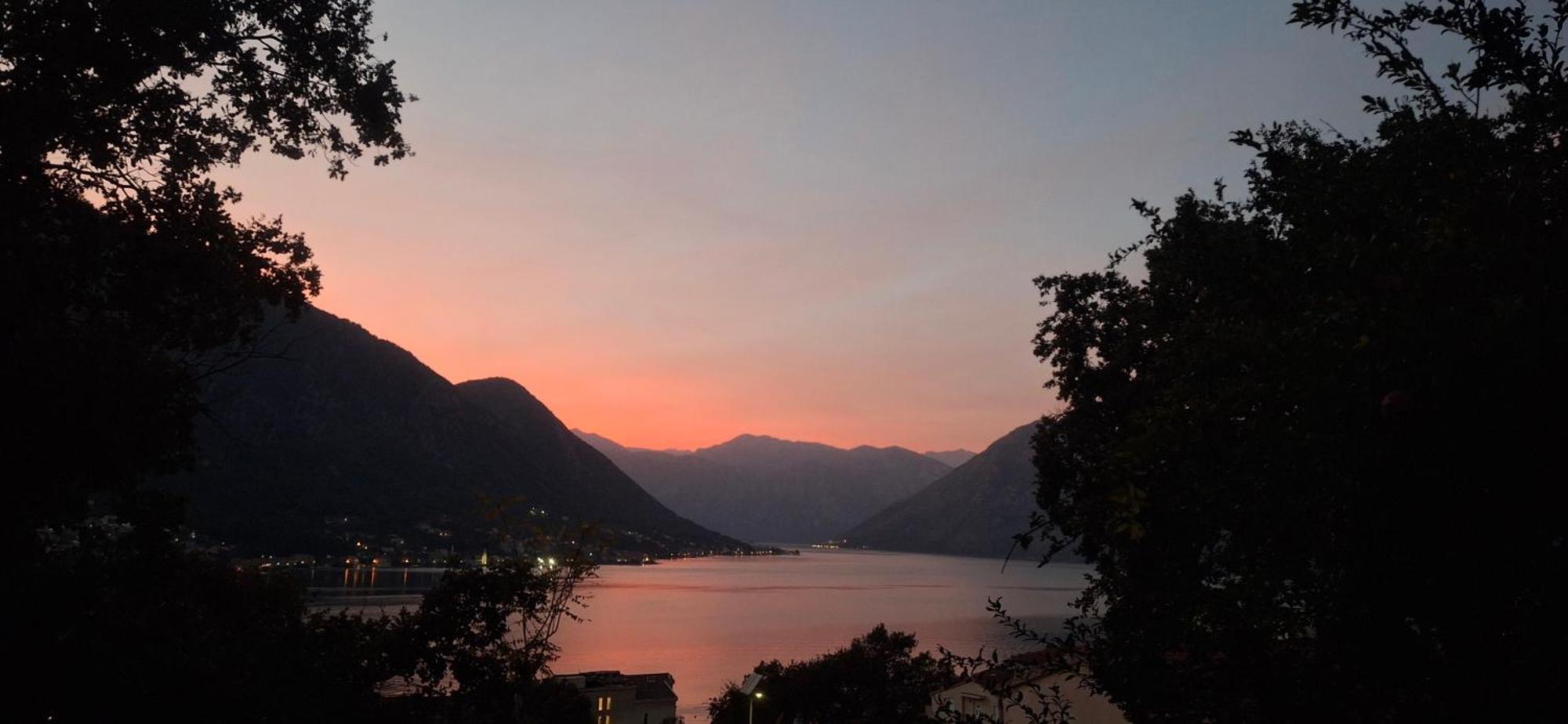 Milka Apartment Kotor Ngoại thất bức ảnh